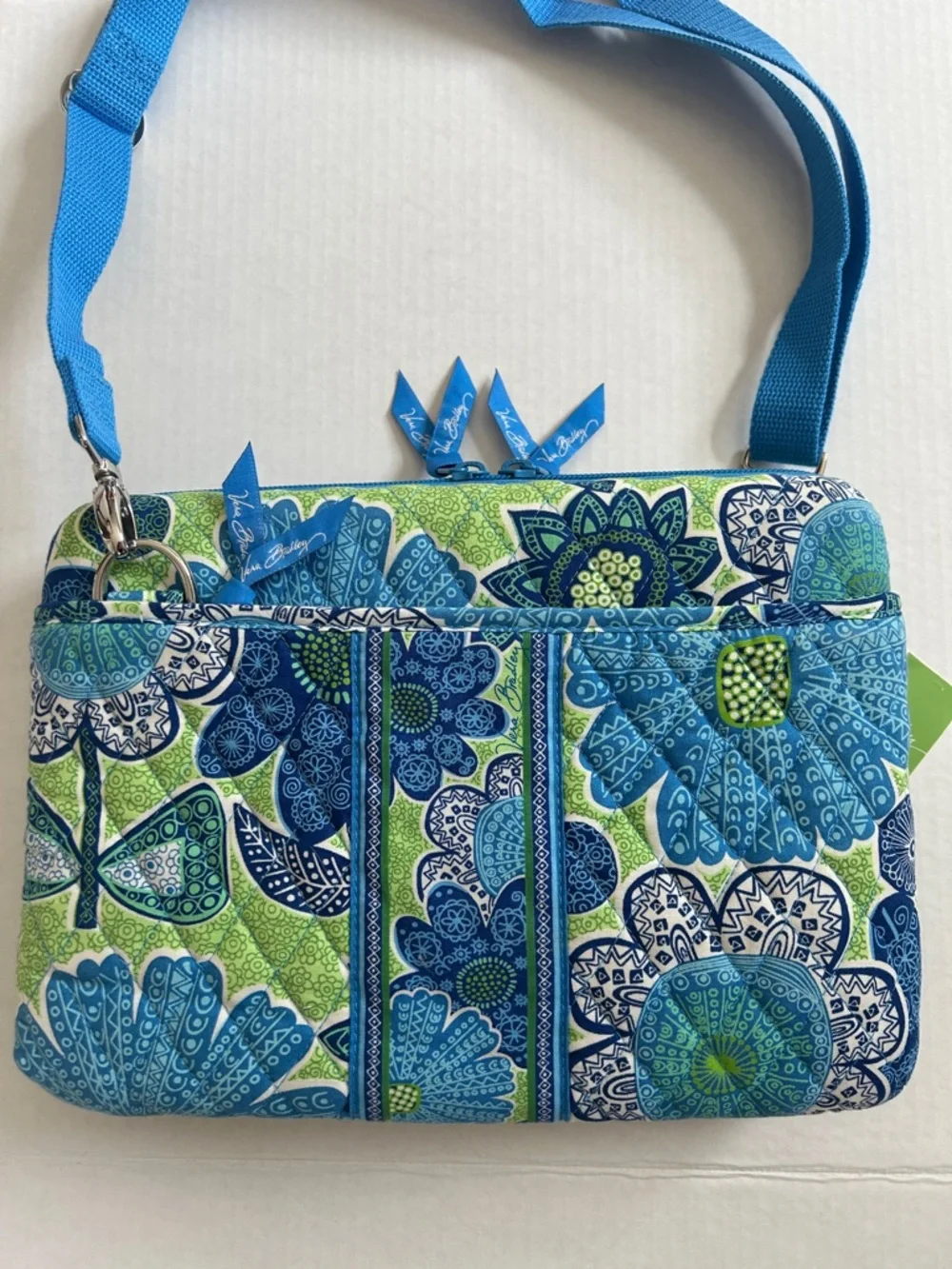 NWT Vera Bradley Mini Laptop Case in Doodle Daisy
